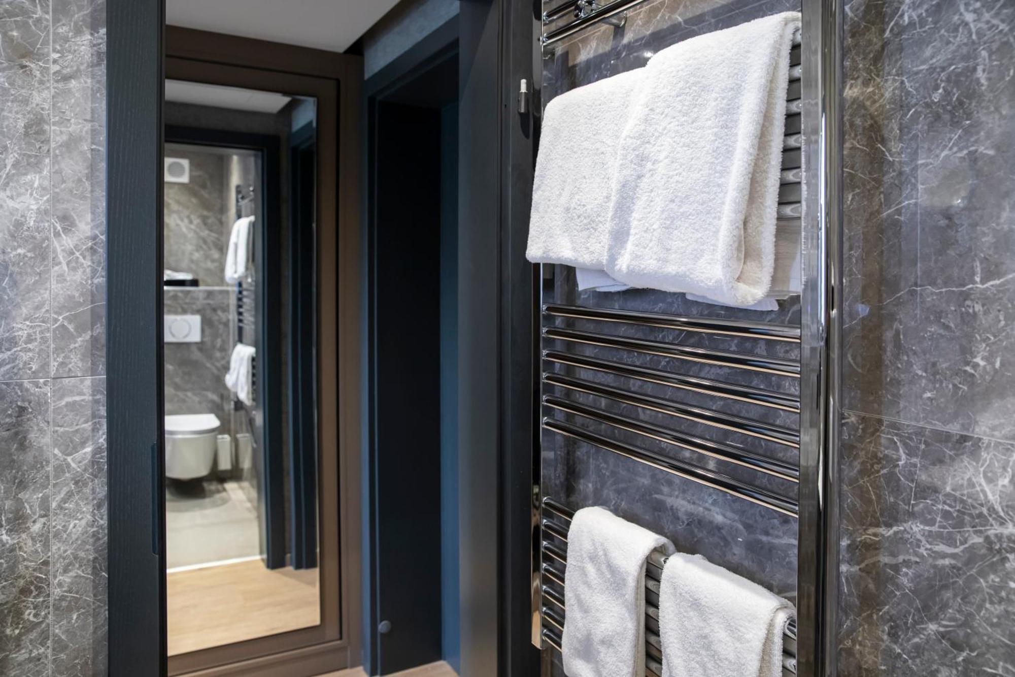 Roomingtons Lueneburger Heide Ходенхаген Экстерьер фото