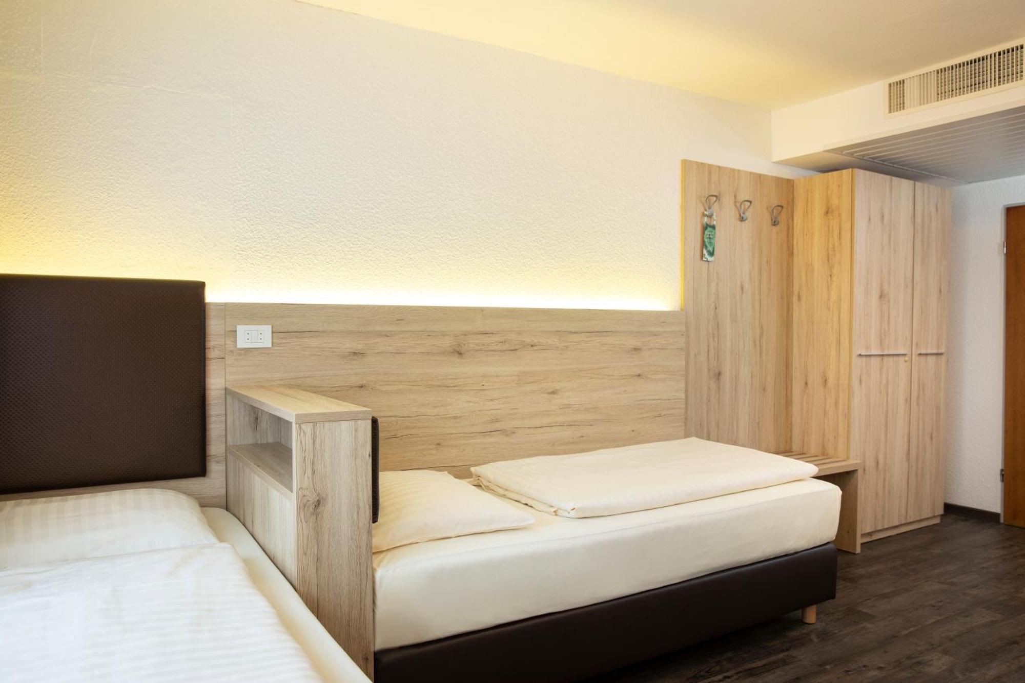 Roomingtons Lueneburger Heide Ходенхаген Экстерьер фото